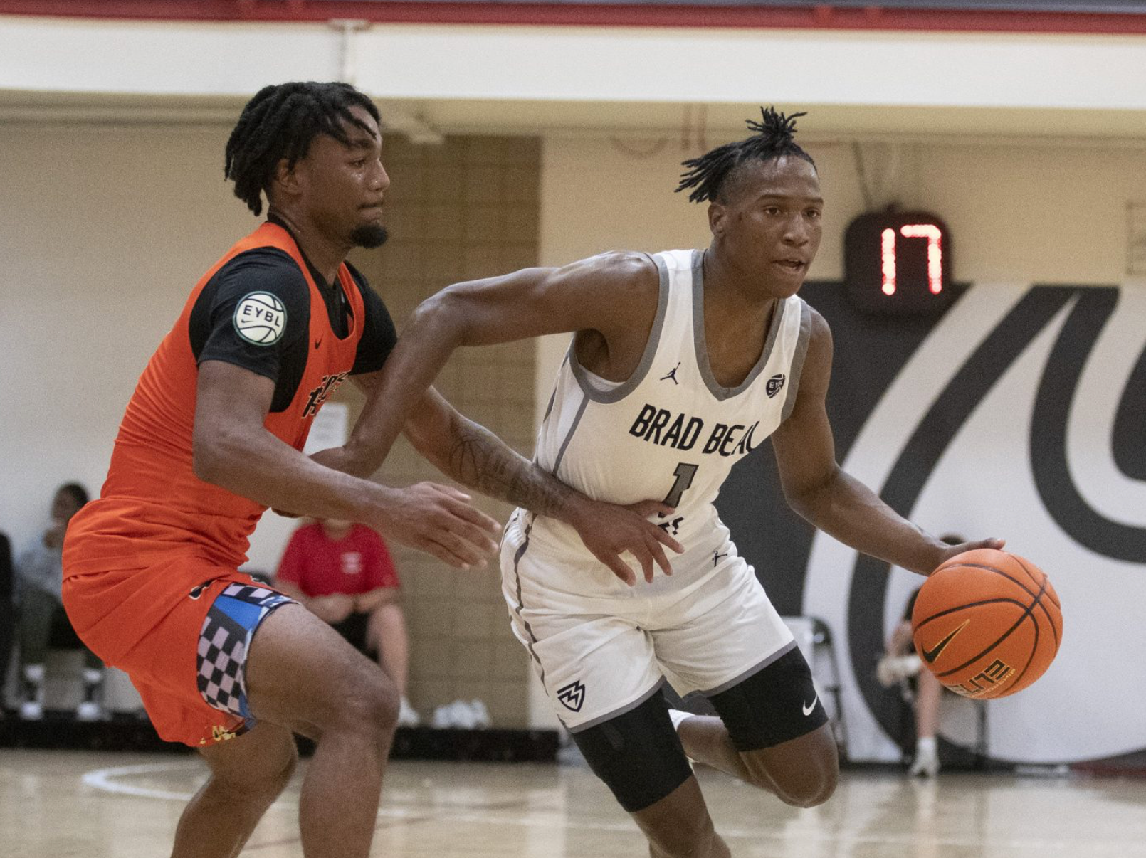 Four teams one step closer to Peach Jam title