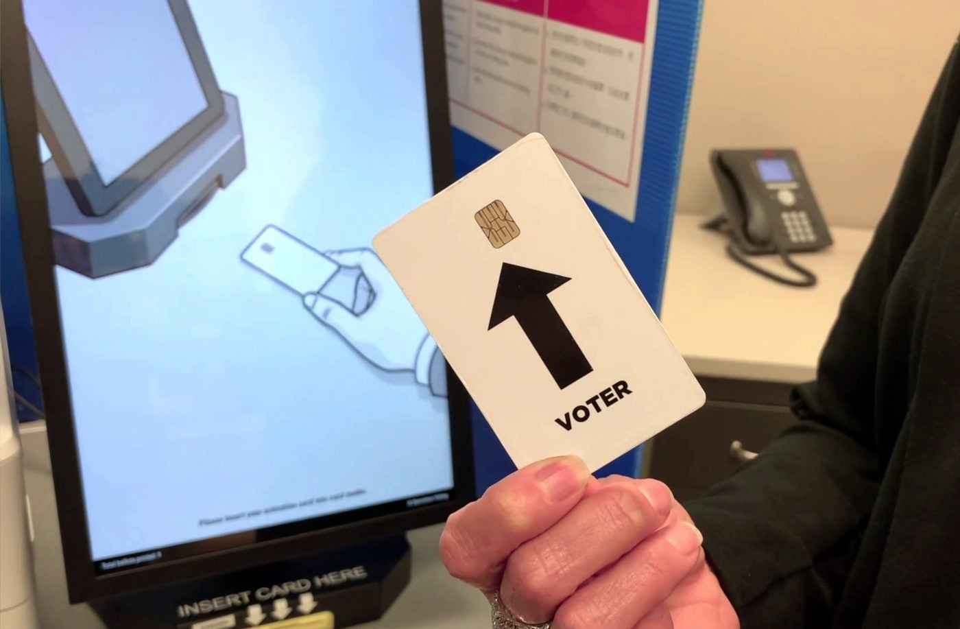 Judge rules Columbia County election can continue with voting machines