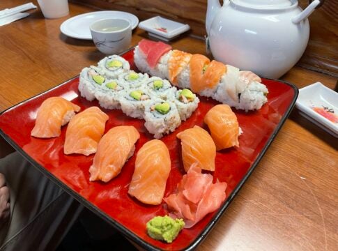 Kinja Sushi – Dine and Dish