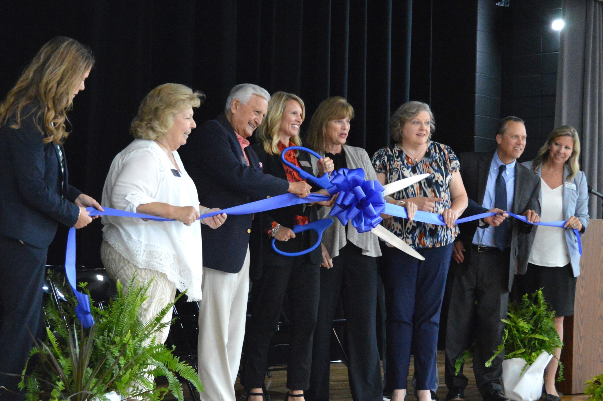 A ribbon cutting was held for Westmont Elementary on Thursday, Sept. 5. Staff photo by Erin Weeks