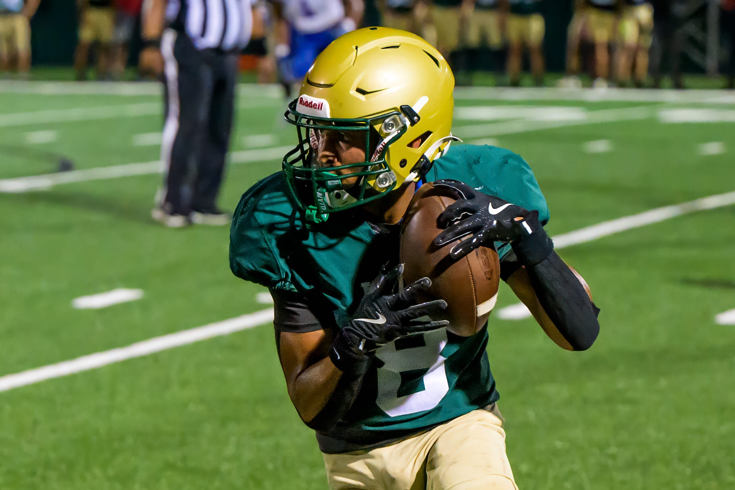 Aquinas receiver Jaelan Gibson (8) runs the ball after catching a pass during a game against Westside in Augusta, Ga., on Friday, September 19, 2025. (photo by Rob Davis)