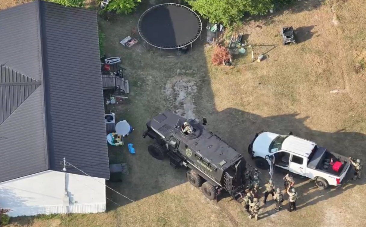 Heavily armed suspect gives up after Burke County deputies surround ...